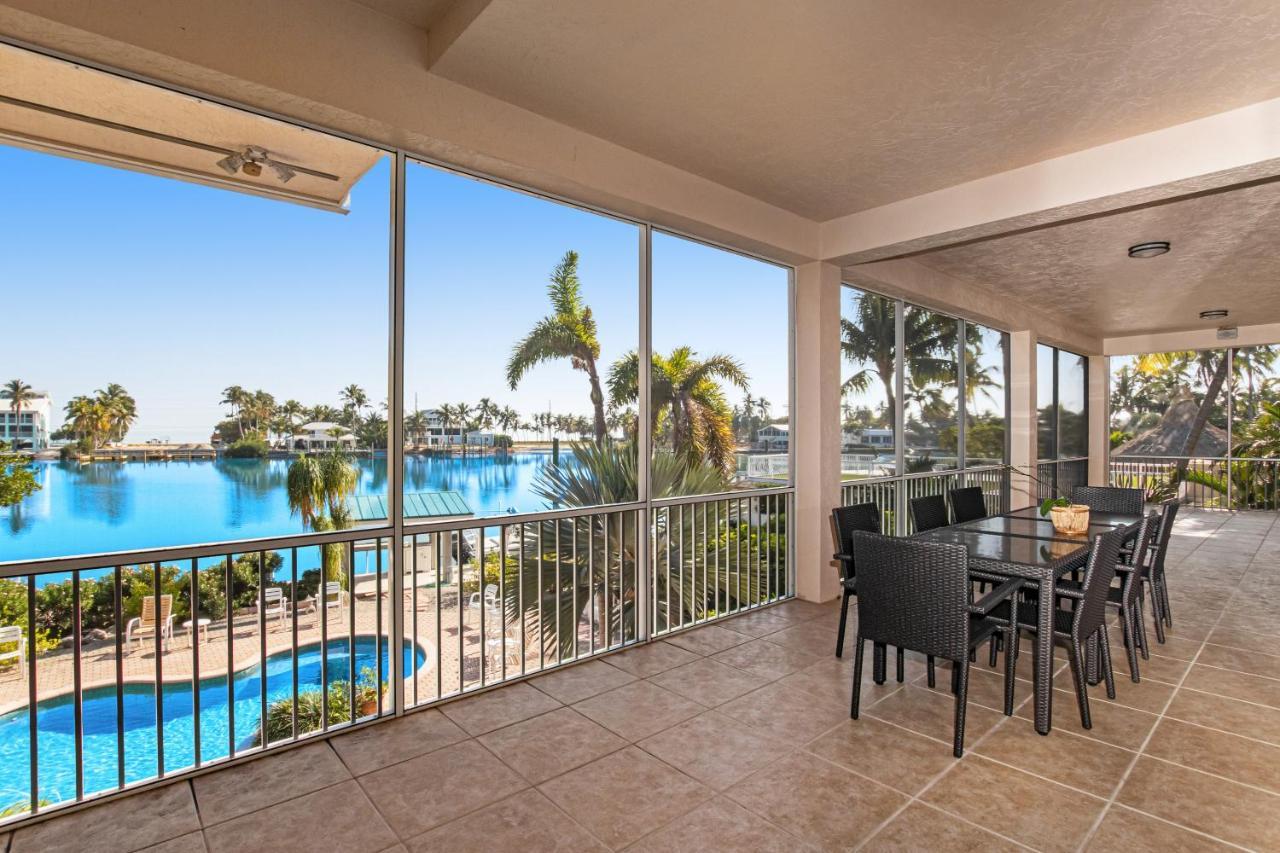 Waterfront Wonder Villa Islamorada Exterior photo
