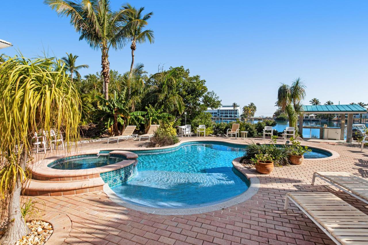 Waterfront Wonder Villa Islamorada Exterior photo