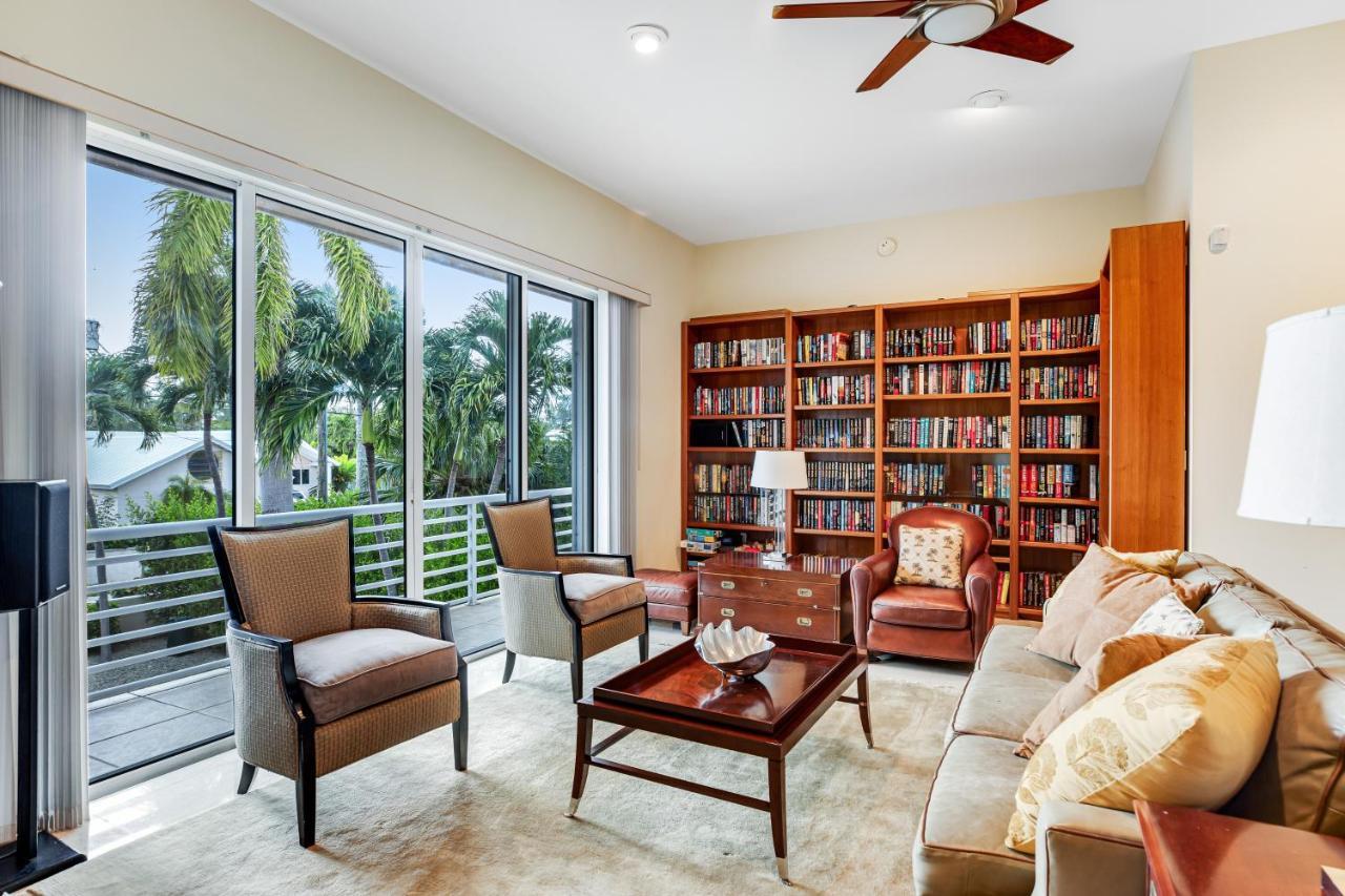 Waterfront Wonder Villa Islamorada Exterior photo