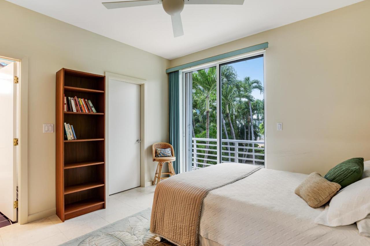 Waterfront Wonder Villa Islamorada Exterior photo