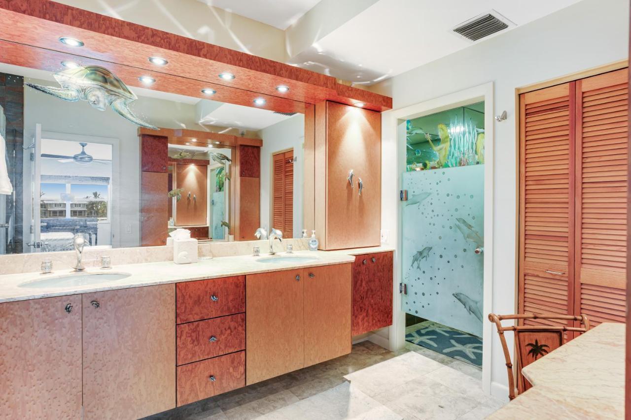Waterfront Wonder Villa Islamorada Exterior photo